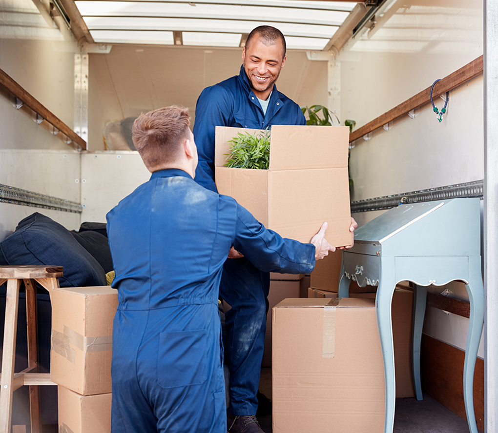 Call Moving Pro LA for a full-service moving quote